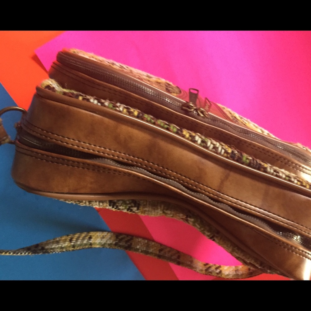 Vintage C & C Plaid And Travel - image 8